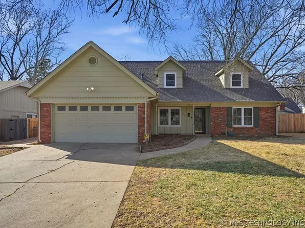 8116 S Florence Pl, Tulsa, OK 74137