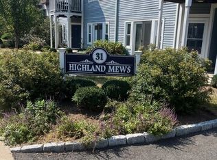 31 High St APT 1-1A, Norwalk, CT 06851