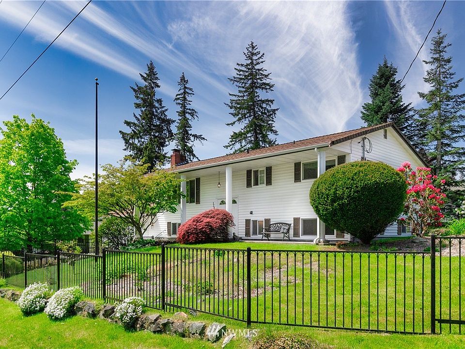 1st image of 12602 80th Ave E