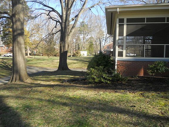 2nd image of 1704 Wilkerson St