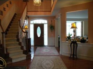 1855 Tradition Dr, Canton, MI 48187
