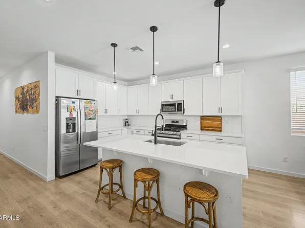 4350 N 202ND Avenue, Litchfield Park, AZ 85340