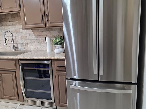 5th image of 338 Saint Michelle Dr #1