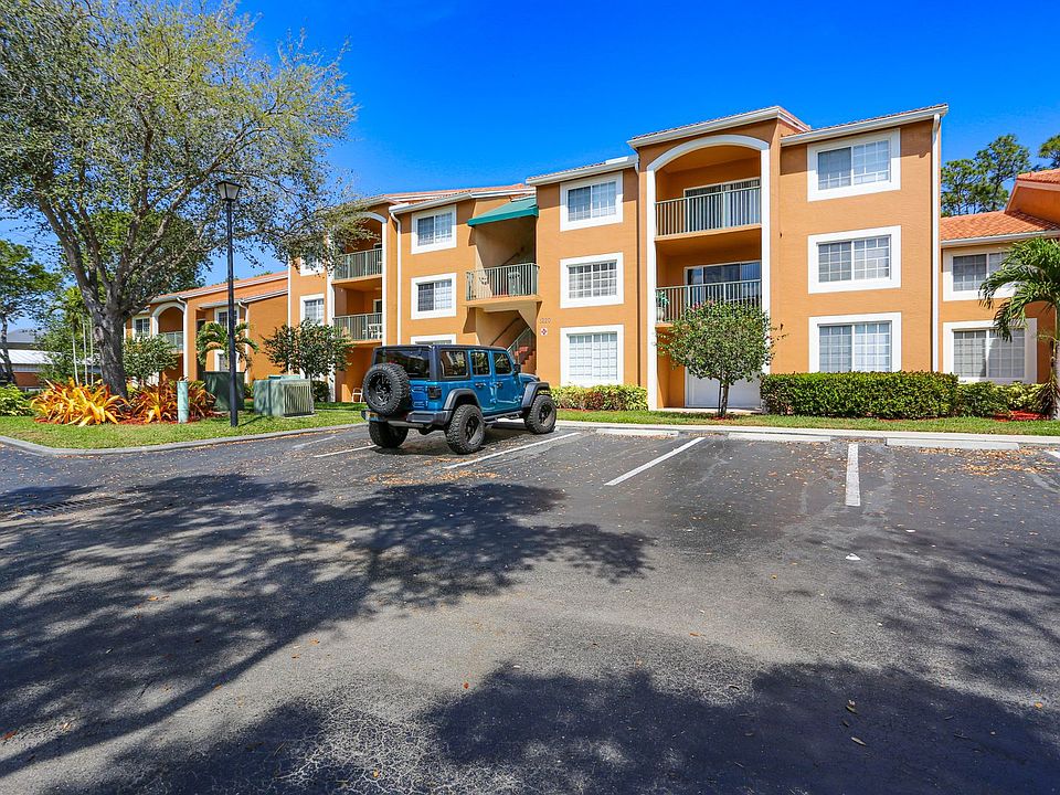 1220 Wildwood Lakes Blvd Naples, FL, 34104 - Apartments For Rent | Zillow