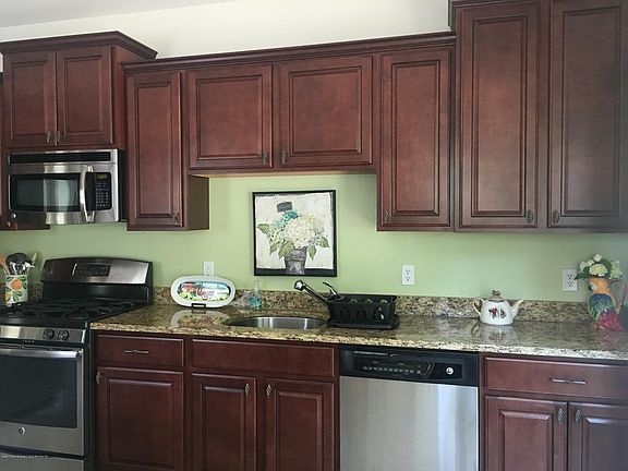 4th image of 59 Monarch Ct