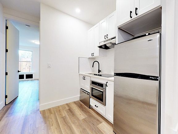 3rd image of 2785 Broadway #3M