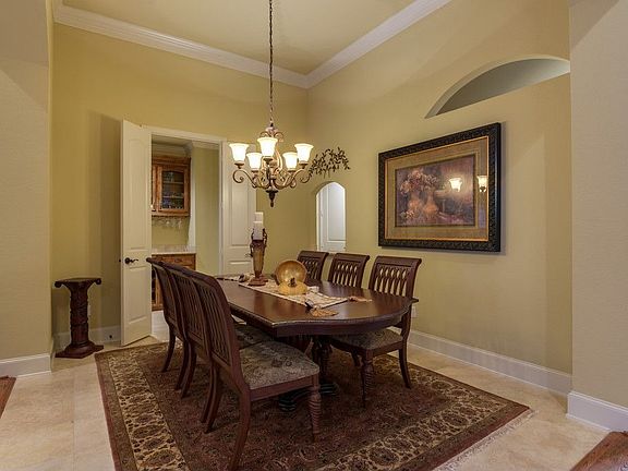 4th image of 607 Atascosa Dr