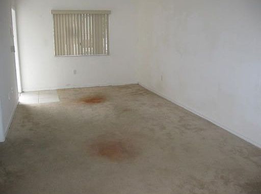 4th image of 1311 SE 31st Ct Unit 102-46