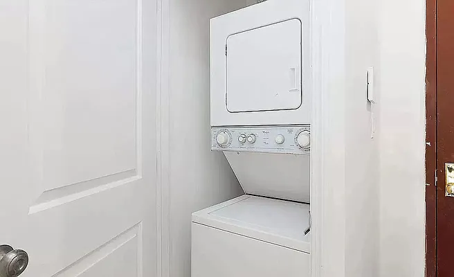 Rented by REAL New York | media 17