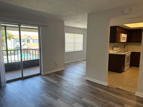 416 Banana Cay Dr APT F, South Daytona, FL 32119