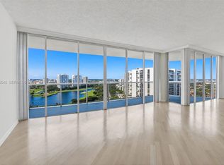 Hamptons West, Aventura, FL 33180
