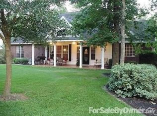 2413 Palomino Dr, Conroe, TX 77384