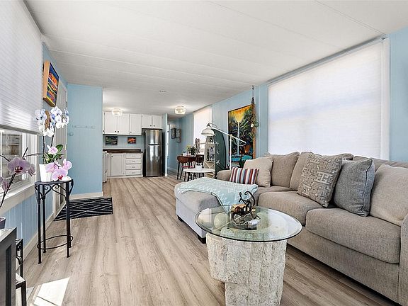 3rd image of 3449 Hallberg Rd #21
