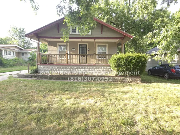 10113 E 10th St, Independence, MO 64053