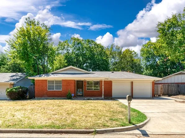 516 Mashburn Ln, Arlington, TX 76010