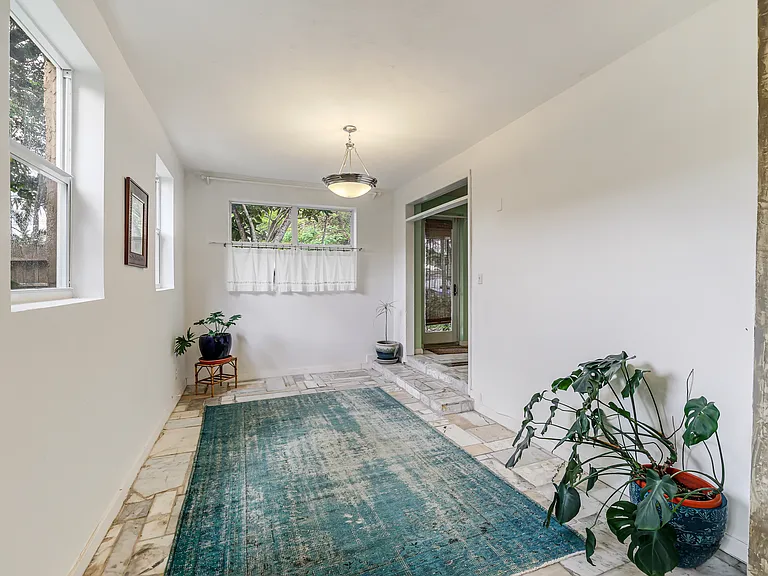 11350 NE 8th Ct — Photo 5
