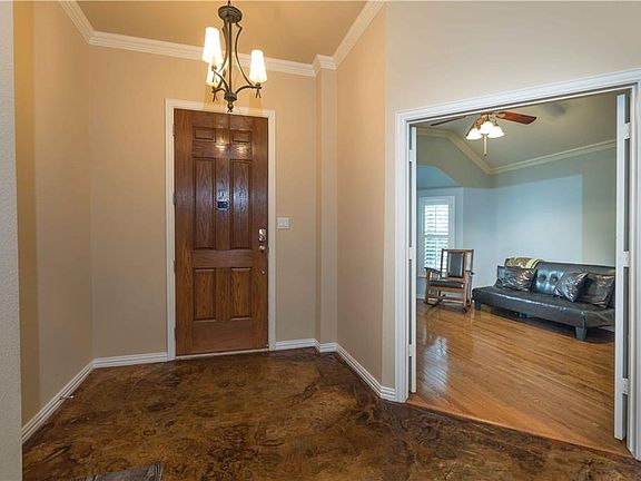 4th image of 9361 Granger Ln