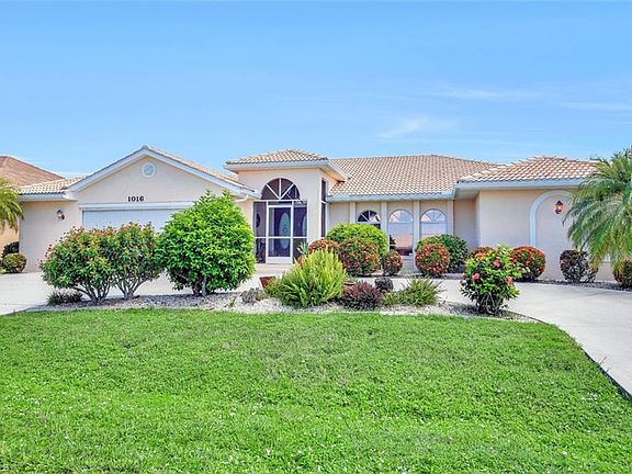4th image of 1016 Messina Dr