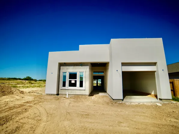 1404 Los Estribos Dr, Laredo, TX 78043