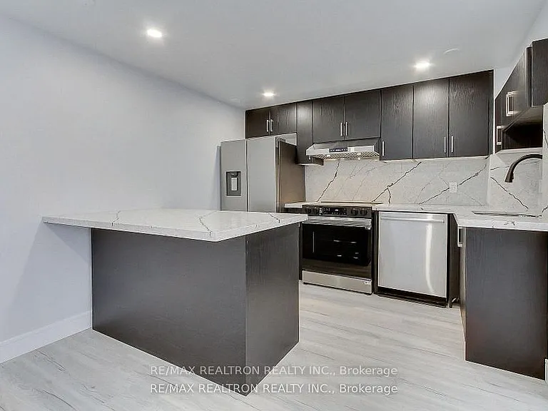 31 Goodman Cres #BSMNT B — Photo 10