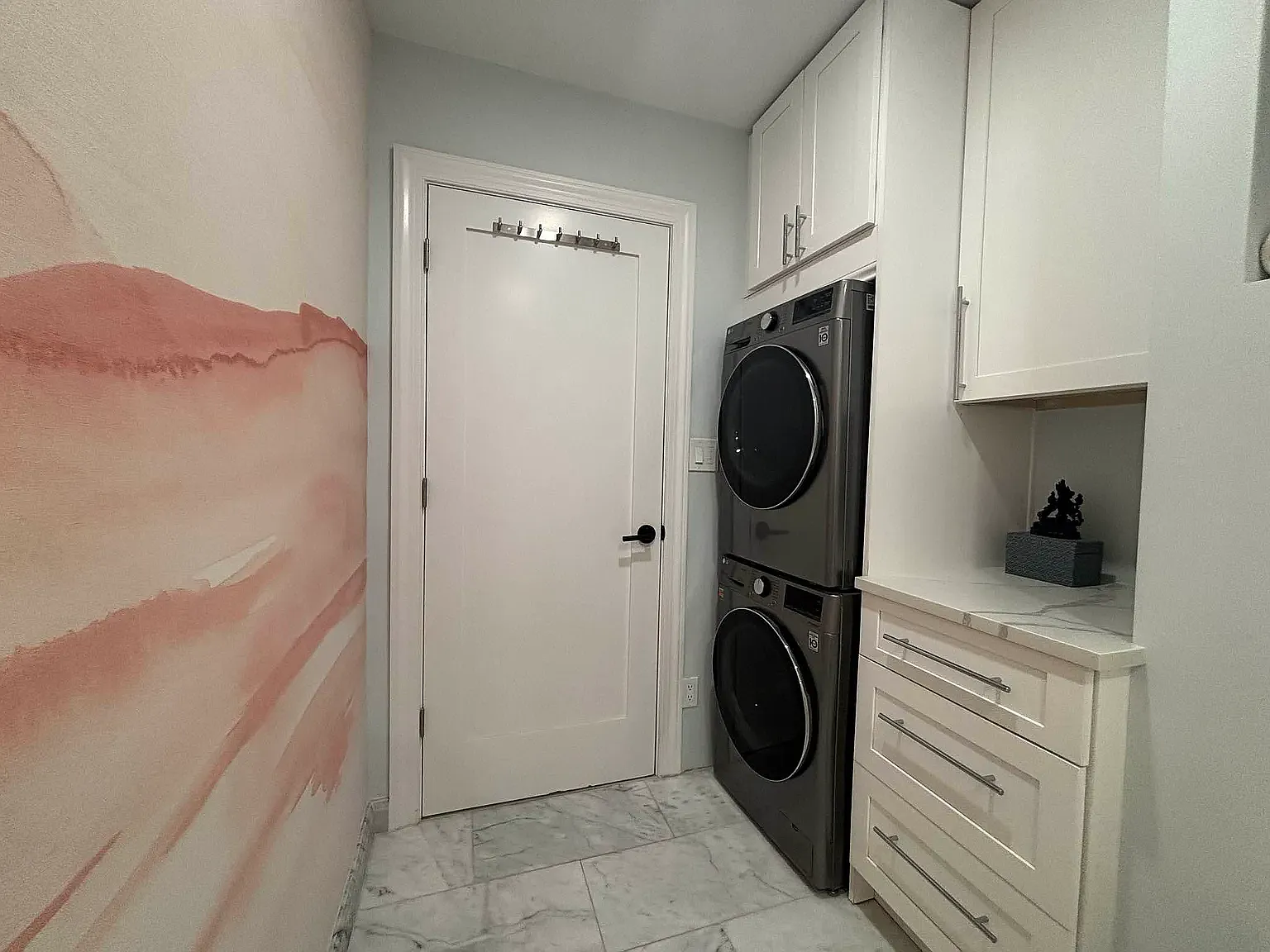 135 West 58th Street — Photo 2