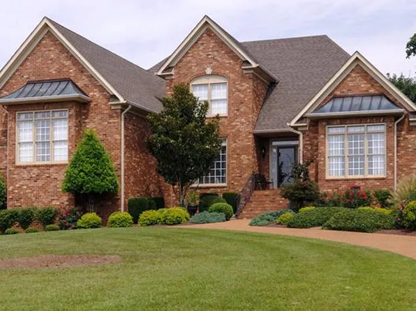 504 Trotters Pl, Franklin, TN 37067