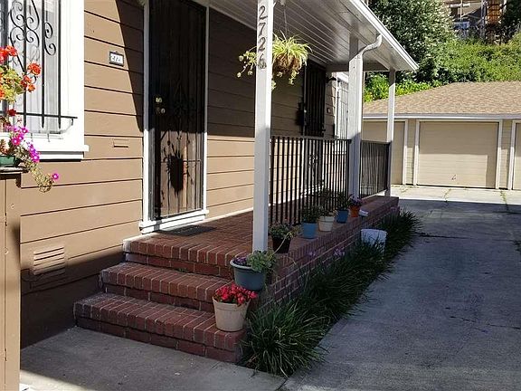 4th image of 2724 14th Ave