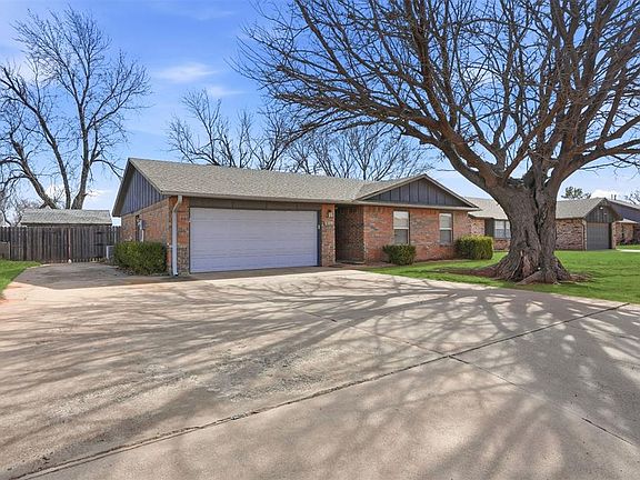 4th image of 110 Peggy Dr