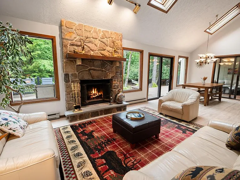 155 Tanglewood Dr — Photo 5