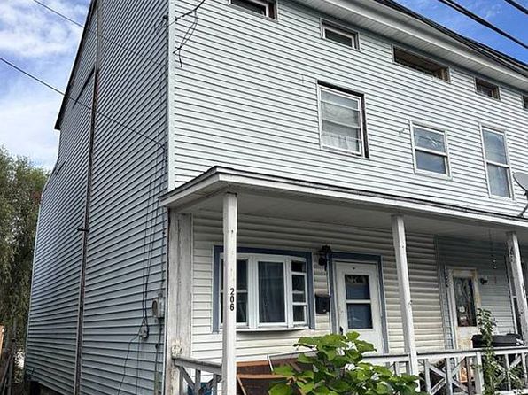 206 W Laurel St