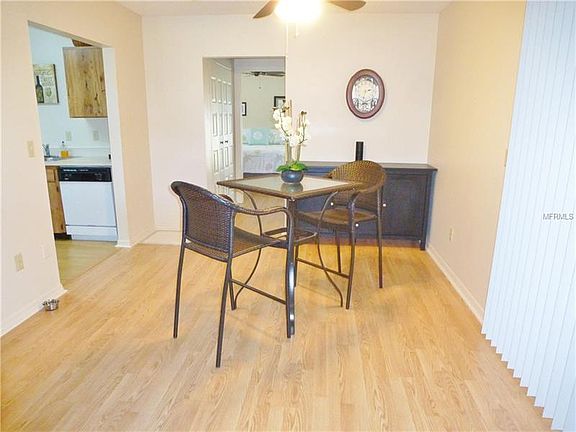 5th image of 1108 Hailsham Cir #95