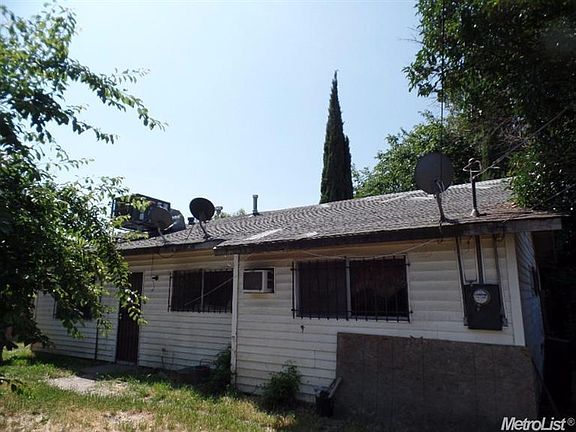 3rd image of 107 Sconce Way