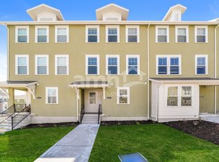 6037 W Copperhawk Dr, South Jordan, UT 84009