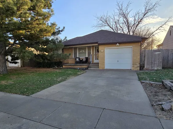 522 W 16th St, Hays, KS 67601