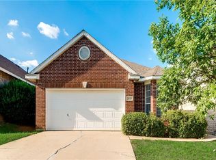 4929 Lodgepole Ln, Fort Worth, TX 76137