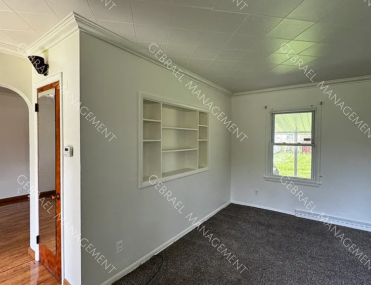 3201 Woodrow Ave — Photo 6