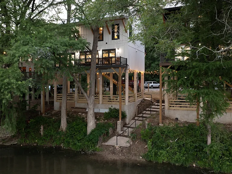 6786 River Rd — Photo 32