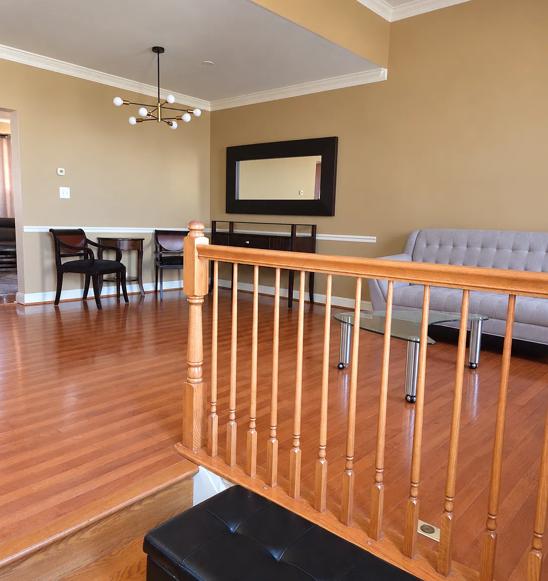 3 bed, 3.5 bath, 2520 sqft, $3,290 — Photo 2