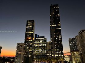 1420 Brickell Bay Dr