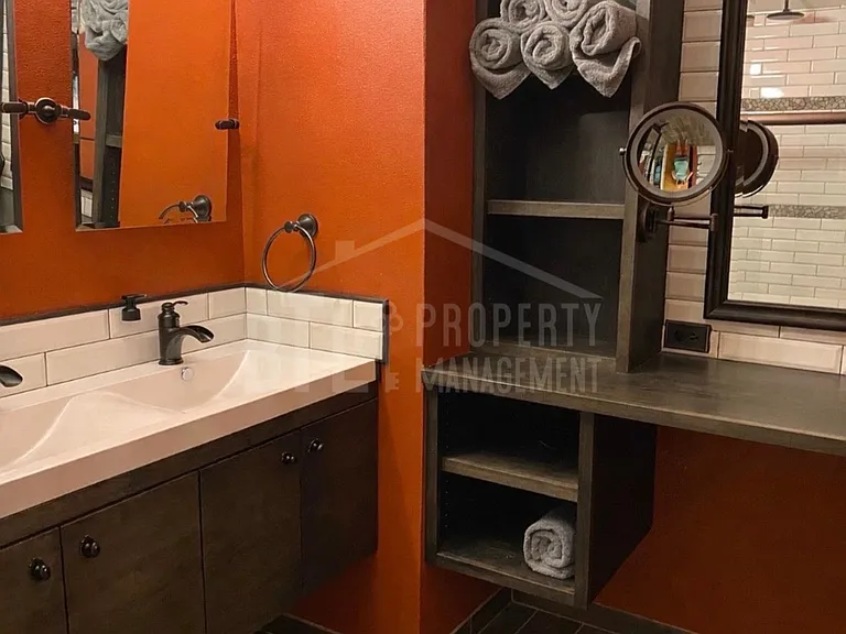 513 Lakewood Rd — Photo 6