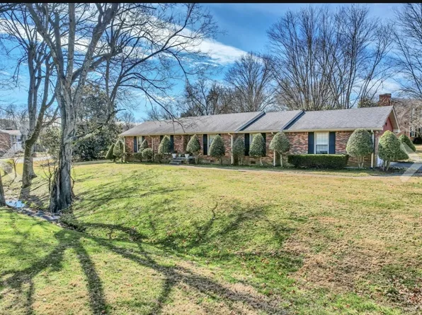 301 Glenwood Dr, Mount Juliet, TN 37122