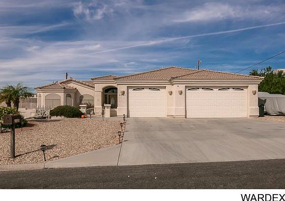 1st image of 2925 Pepperwood Dr