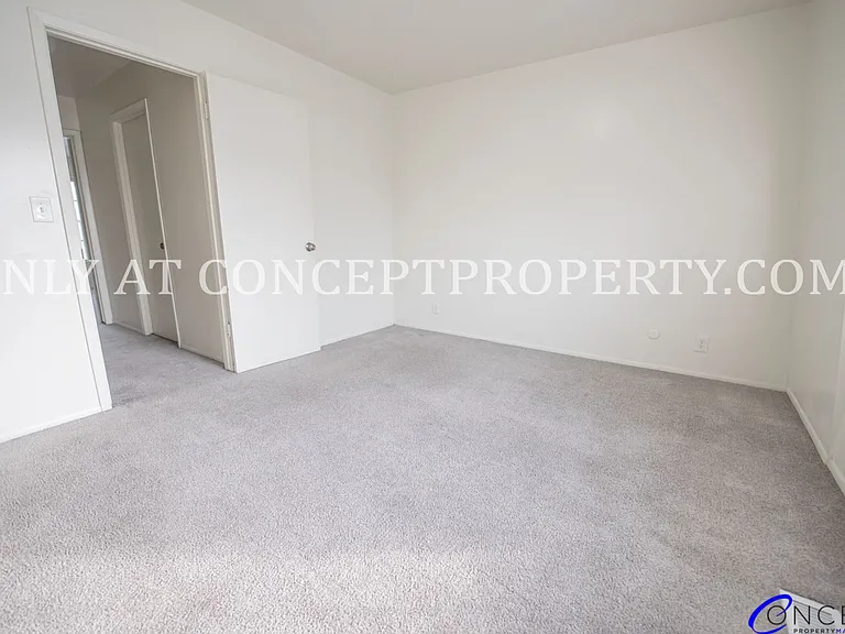Heritage Gardens — Photo 164