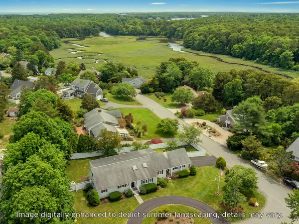 7 Oxford Drive, Cotuit, MA 02635