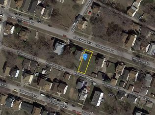 34 E Rockwood St, Ecorse, MI 48229