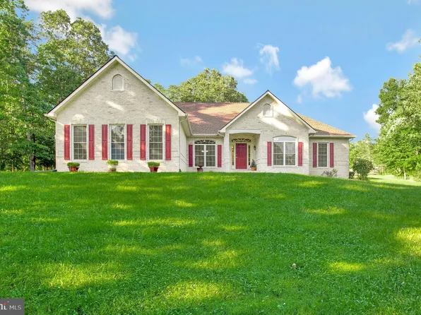 6360 Brookleigh Woods Ln, Hughesville, MD 20637