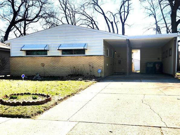 17322 Forestway Dr, East Hazel Crest, IL 60429