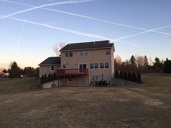 4th image of 304 Whitney Cir