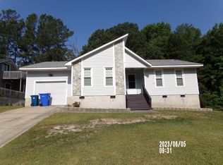 488 Oates Dr, Fayetteville, NC 28311