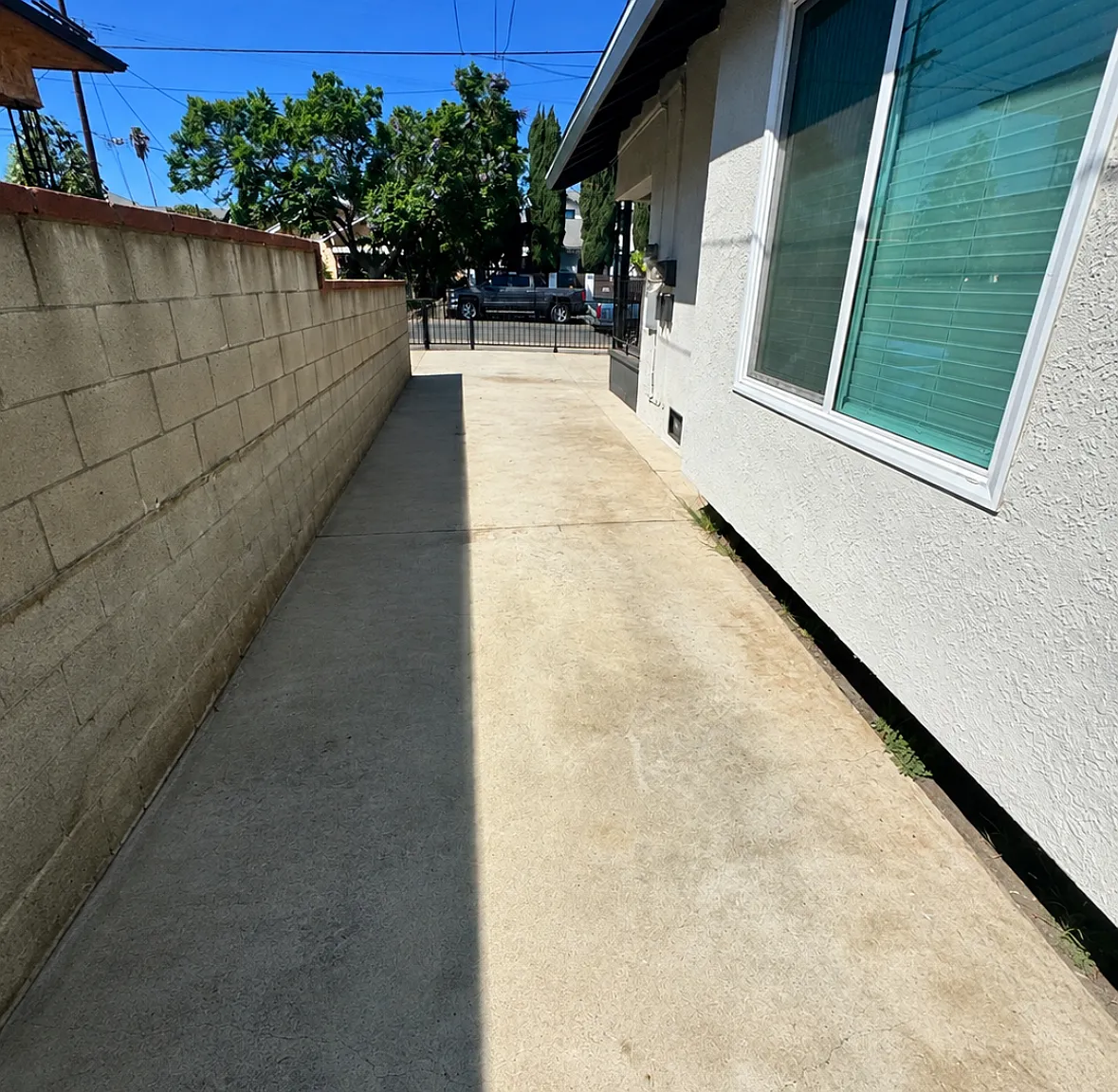 4 bed, 1500 sqft, $4,100 — Photo 2